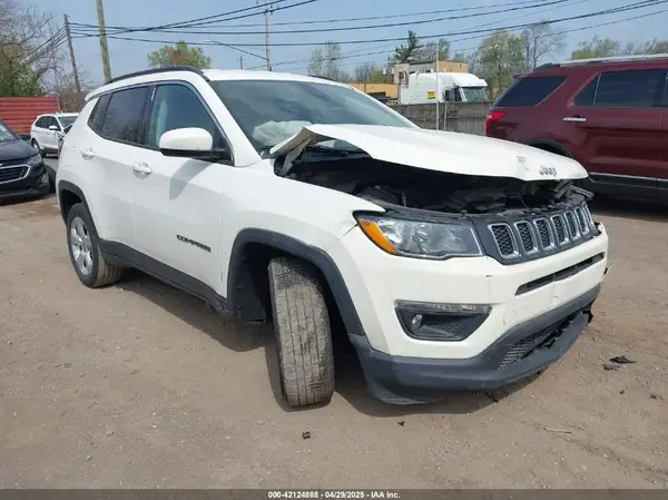 3C4NJCBB1KT646706 2019 JEEP COMPASS - Image 1