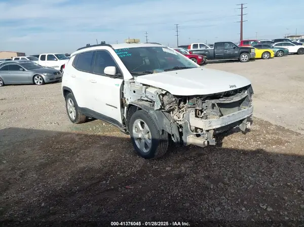 3C4NJCBB1KT654692 2019 JEEP COMPASS - Image 1