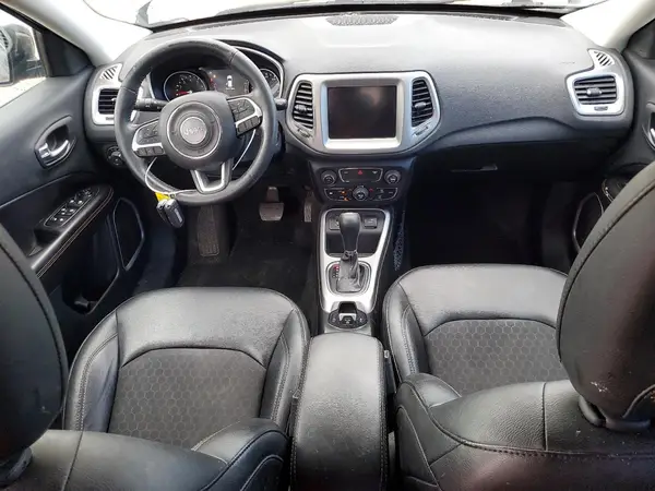 3C4NJCBB1KT658449 2019 JEEP COMPASS - Image 8
