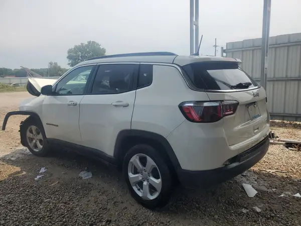 3C4NJCBB1KT677504 2019 JEEP COMPASS - Image 2