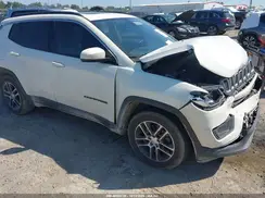 3C4NJCBB1KT679530 2019 JEEP COMPASS