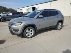 3C4NJCBB1KT685392 2019 JEEP COMPASS