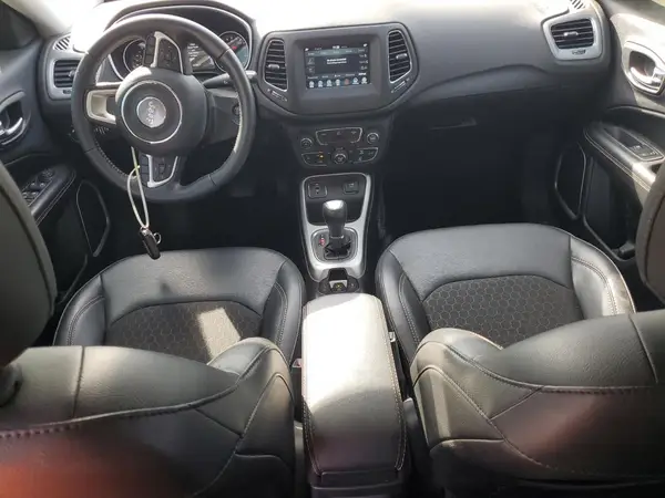 3C4NJCBB1KT685392 2019 JEEP COMPASS - Image 8