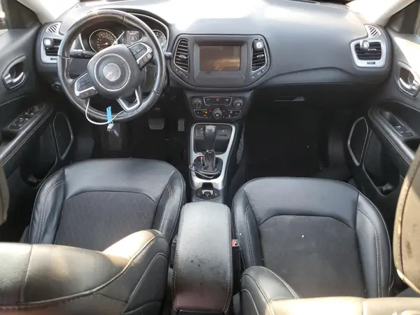 3C4NJCBB1KT699647 2019 JEEP COMPASS - Image 8