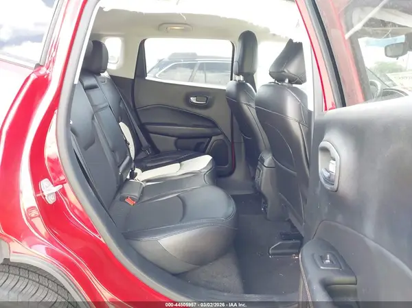 3C4NJCBB1KT715460 2019 JEEP COMPASS - Image 8