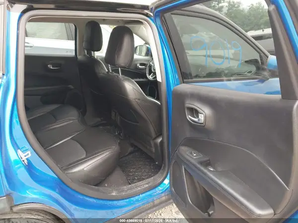 3C4NJCBB1KT726362 2019 JEEP COMPASS - Image 8