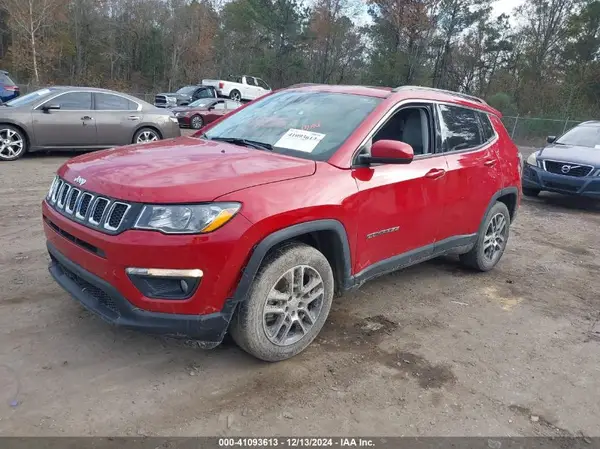 3C4NJCBB1KT743212 2019 JEEP COMPASS - Image 2