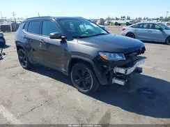 3C4NJCBB1KT743498 2019 JEEP COMPASS