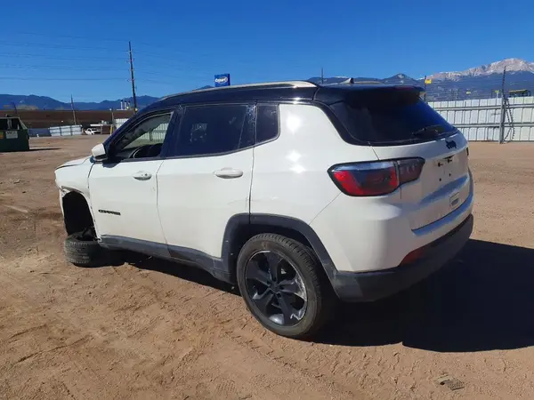3C4NJCBB1KT750001 2019 JEEP COMPASS - Image 2
