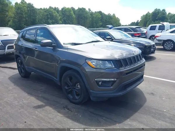 3C4NJCBB1KT756106 2019 JEEP COMPASS - Image 1