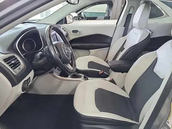3C4NJCBB1KT802873 2019 JEEP COMPASS - Image 8