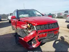 3C4NJCBB1KT833122 2019 JEEP COMPASS