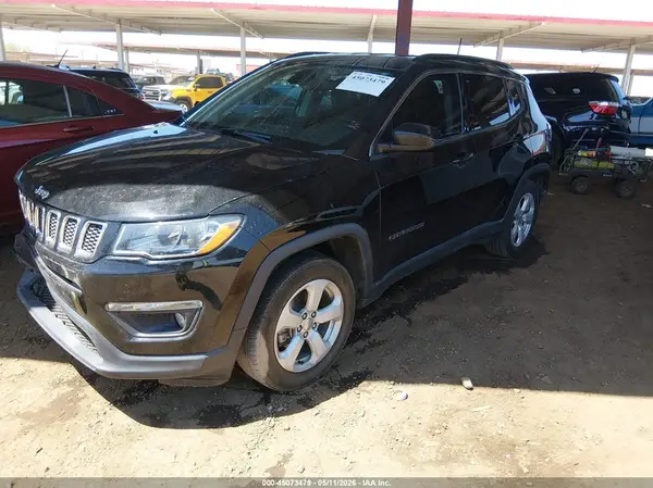 3C4NJCBB1KT855623 2019 JEEP COMPASS - Image 2