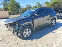 3C4NJCBB1KT856304 2019 JEEP COMPASS
