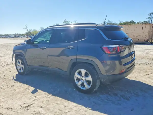 3C4NJCBB1KT856304 2019 JEEP COMPASS - Image 2