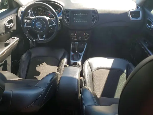 3C4NJCBB1KT856304 2019 JEEP COMPASS - Image 8