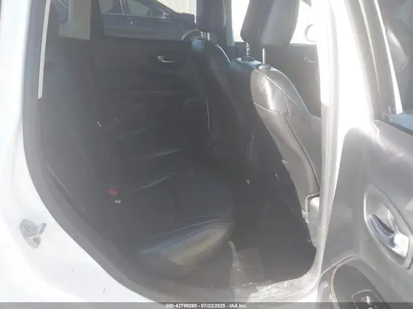 3C4NJCBB1LT118357 2020 JEEP COMPASS - Image 8