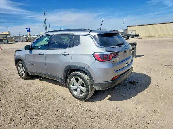 3C4NJCBB1LT153030 2020 JEEP COMPASS - Image 2