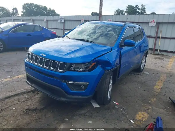 3C4NJCBB1LT154744 2020 JEEP COMPASS - Image 2