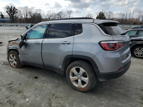 3C4NJCBB1LT225067 2020 JEEP COMPASS - Image 2