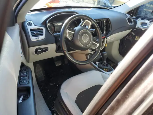 3C4NJCBB1LT235078 2020 JEEP COMPASS - Image 8