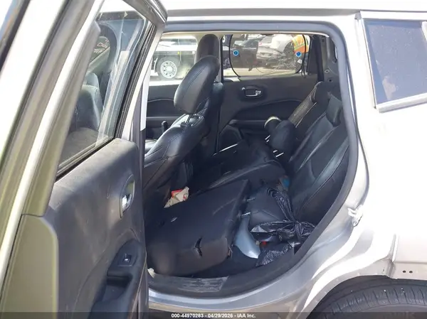 3C4NJCBB1LT235372 2020 JEEP COMPASS - Image 8