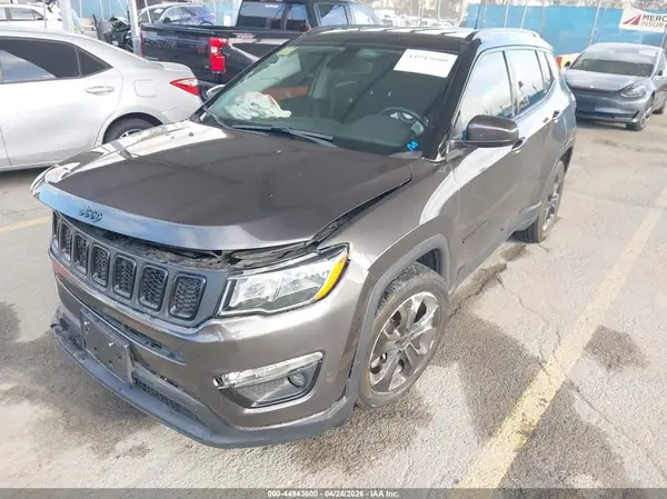 3C4NJCBB1LT246615 2020 JEEP COMPASS - Image 2