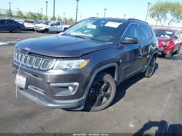 3C4NJCBB1MT501815 2021 JEEP COMPASS - Image 2