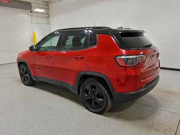 3C4NJCBB1MT535382 2021 JEEP COMPASS - Image 2