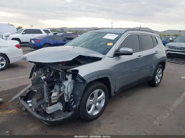 3C4NJCBB1MT577115 2021 JEEP COMPASS - Image 2