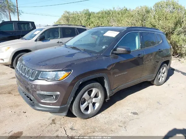 3C4NJCBB1MT585747 2021 JEEP COMPASS - Image 2