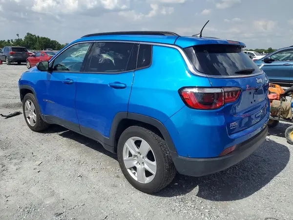 3C4NJCBB1NT112724 2022 JEEP COMPASS - Image 2