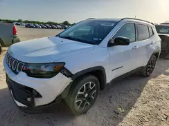 3C4NJCBB1NT137977 2022 JEEP COMPASS