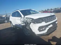 3C4NJCBB1NT218607 2022 JEEP COMPASS
