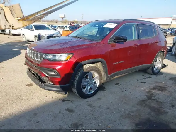 3C4NJCBB1NT228876 2022 JEEP COMPASS - Image 2