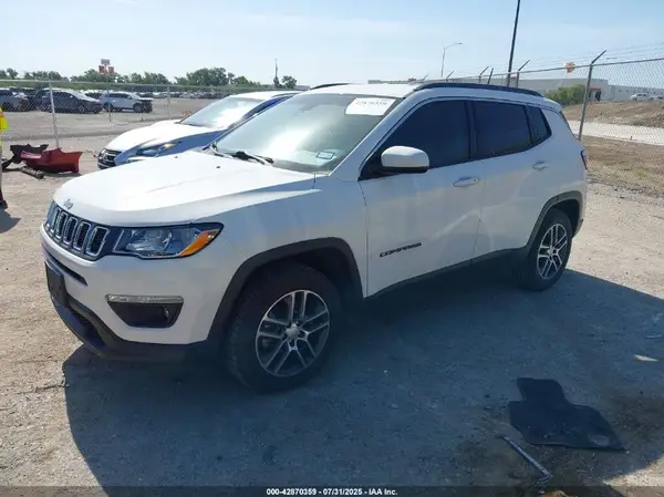 3C4NJCBB2HT598013 2017 JEEP COMPASS - Image 2