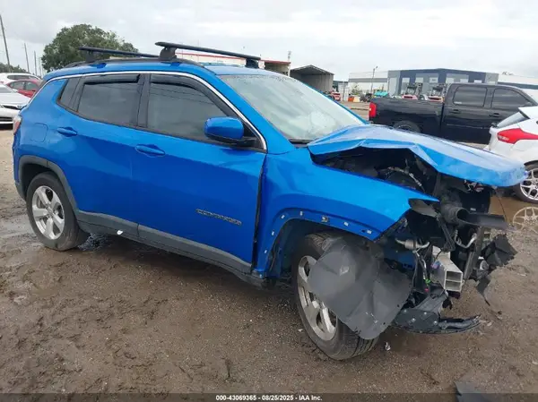 3C4NJCBB2HT632970 2017 JEEP COMPASS - Image 1