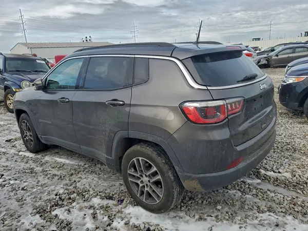 3C4NJCBB2HT647792 2017 JEEP COMPASS - Image 2