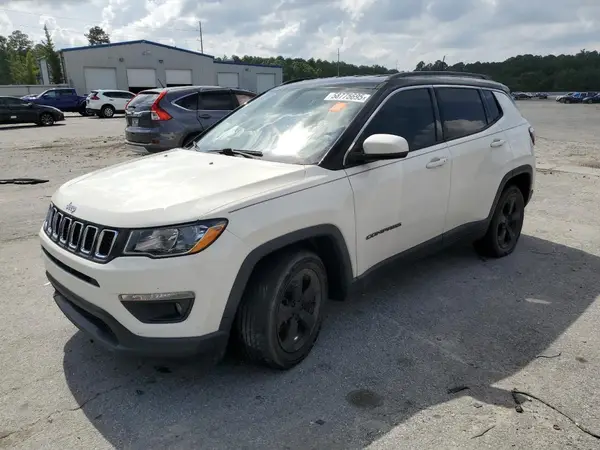 3C4NJCBB2JT124116 2018 JEEP COMPASS - Image 1