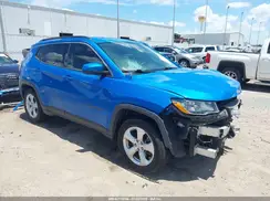 3C4NJCBB2JT137075 2018 JEEP COMPASS
