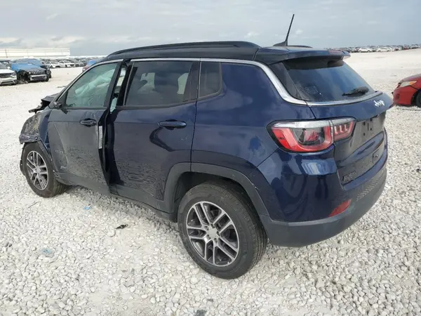 3C4NJCBB2JT193694 2018 JEEP COMPASS - Image 2