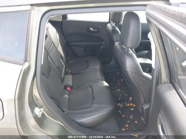 3C4NJCBB2JT194067 2018 JEEP COMPASS - Image 8