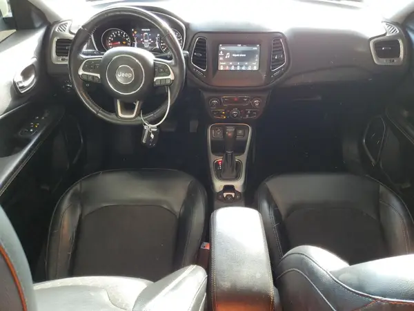 3C4NJCBB2JT265560 2018 JEEP COMPASS - Image 8