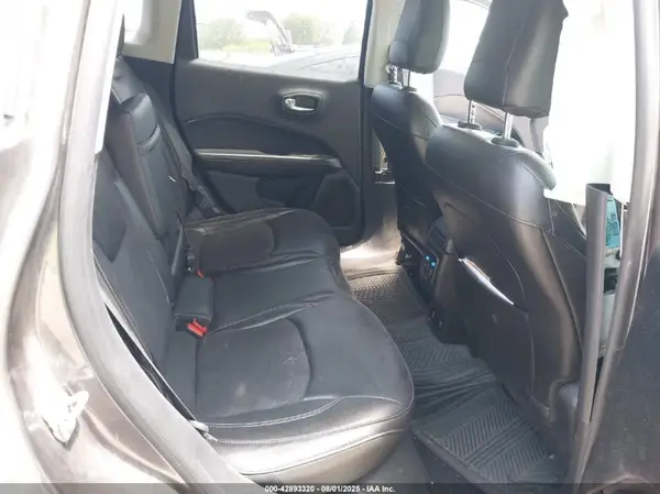 3C4NJCBB2JT286862 2018 JEEP COMPASS - Image 8