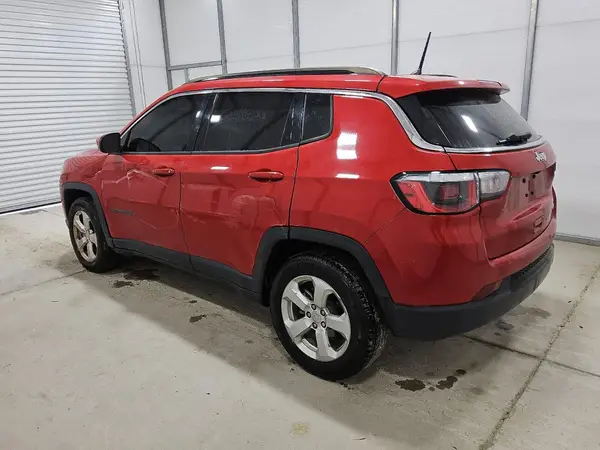3C4NJCBB2JT300534 2018 JEEP COMPASS - Image 2