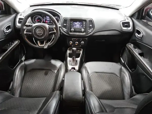 3C4NJCBB2JT300534 2018 JEEP COMPASS - Image 8