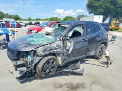 3C4NJCBB2JT327104 2018 JEEP COMPASS