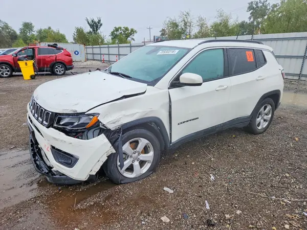 3C4NJCBB2JT377047 2018 JEEP COMPASS - Image 1