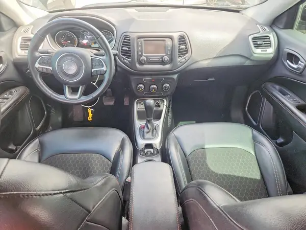 3C4NJCBB2JT461756 2018 JEEP COMPASS - Image 8