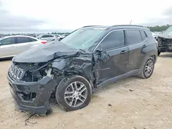 3C4NJCBB2JT486852 2018 JEEP COMPASS
